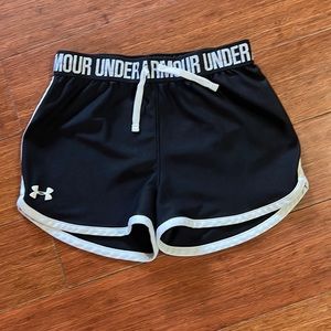 Girls UA shorts. In excellent condition.